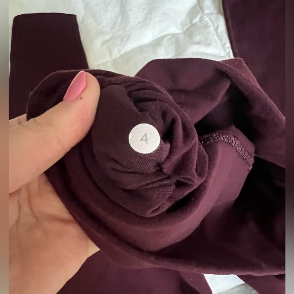 Lululemon Dark Red High Times Tight - size 4 - Picture 2 of 7